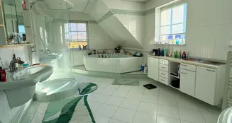 von_poll_real_estate_property_25326039_image_22