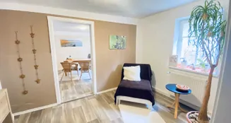 von_poll_real_estate_property_25326041_image_2