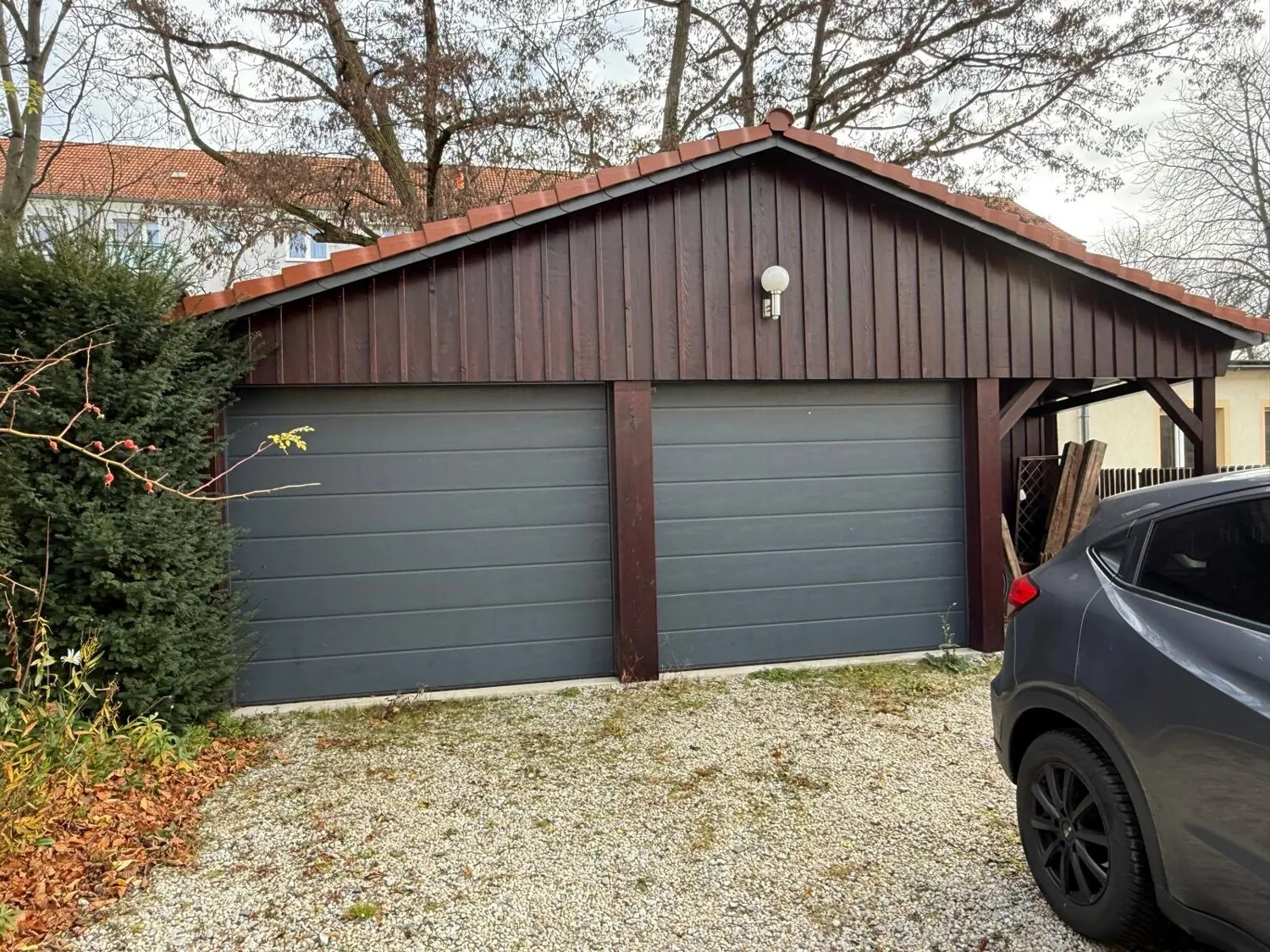 Διαμέρισμα μεζονέτας με τζάκι και μπαλκόνι σε περιοχή με βίλες