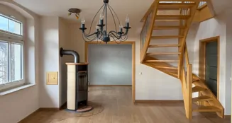 von_poll_real_estate_property_25326043_image_2