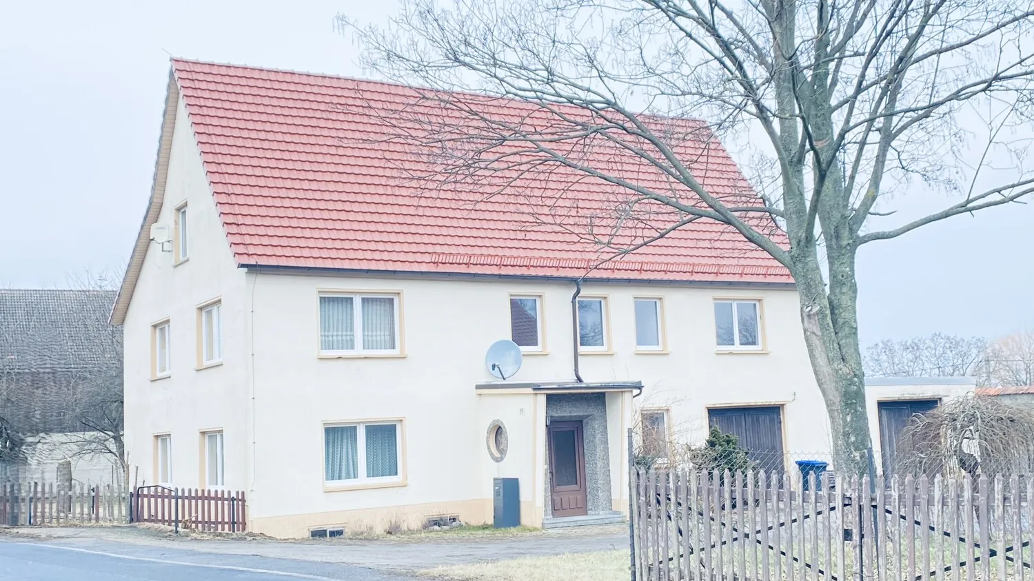 Charmantes Familienhaus mit großem Garten und viel Platz für alle