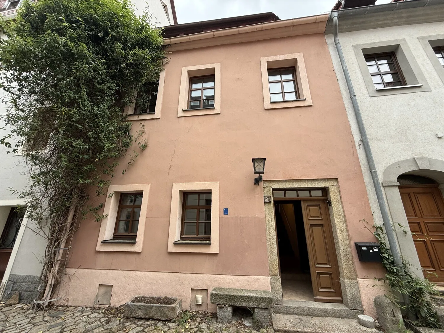 Altstadthaus mit Flair – großzügiges Wohnerlebnis auf drei Etagen