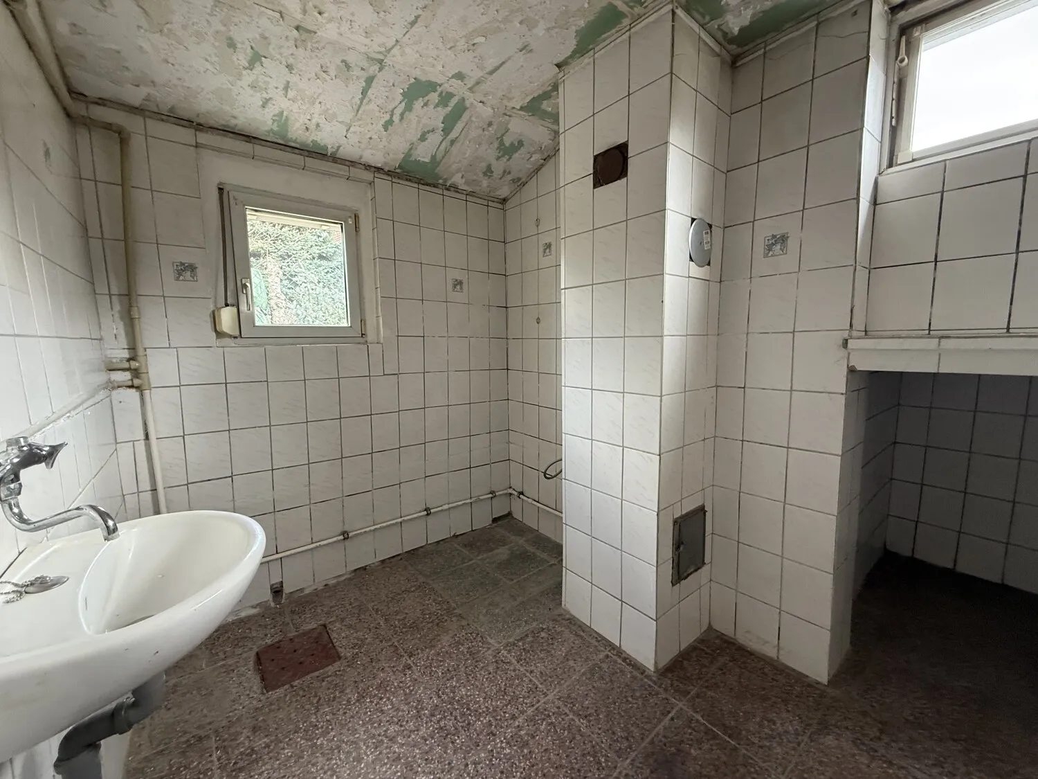 Sanierungsobjekt - Einfamilienhaus mit großem Garten und  Ausbaupotenzial