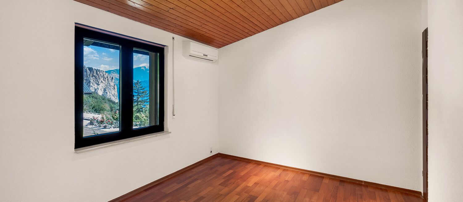 Zimmer 1 im Sous-Terrain, Splitlevel +1