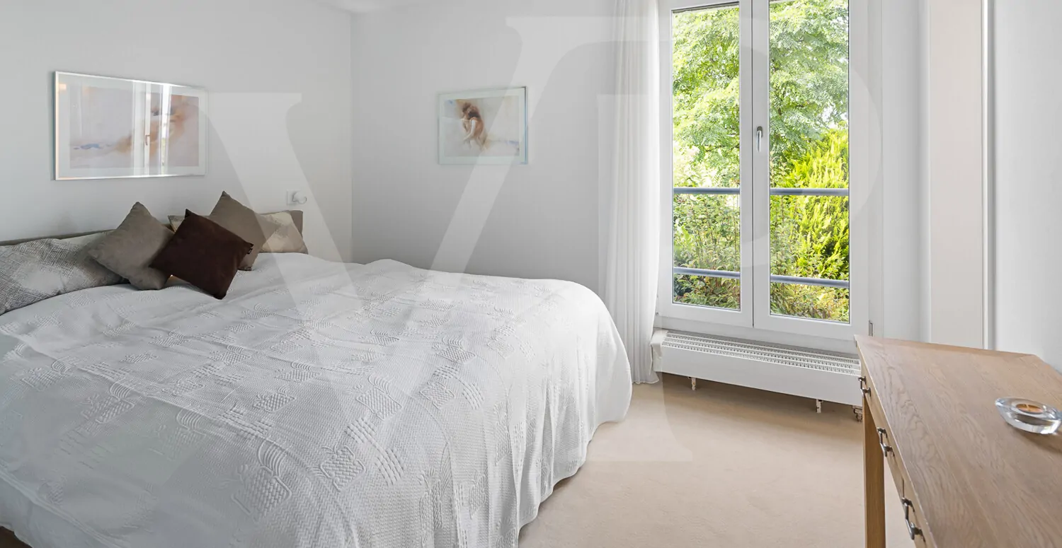 Master-Schlafzimmer mit ensuite-Badezimmer