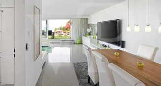 von_poll_real_estate_property_CH253301630a_image_2