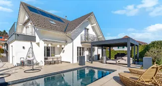 von_poll_real_estate_property_CH253302046a_image_0