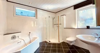 von_poll_real_estate_property_25153001_image_10