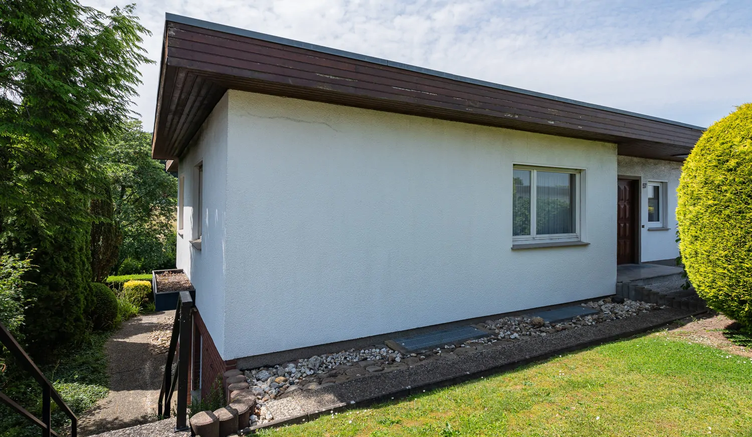 weg in den garten u. elw