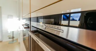 von_poll_real_estate_property_25153005_image_14