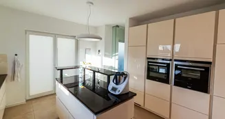 von_poll_real_estate_property_25153005_image_13