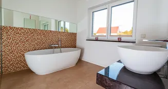 von_poll_real_estate_property_25153005_image_20