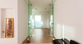 von_poll_real_estate_property_25153005_image_11