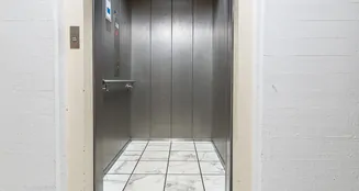 von_poll_real_estate_property_25153002_image_4