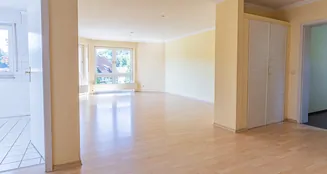 von_poll_real_estate_property_25153003_image_5