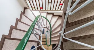 von_poll_real_estate_property_26153001_image_1