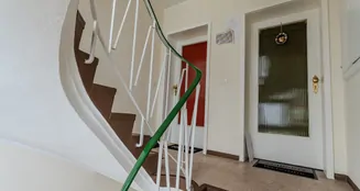 von_poll_real_estate_property_26153001_image_3