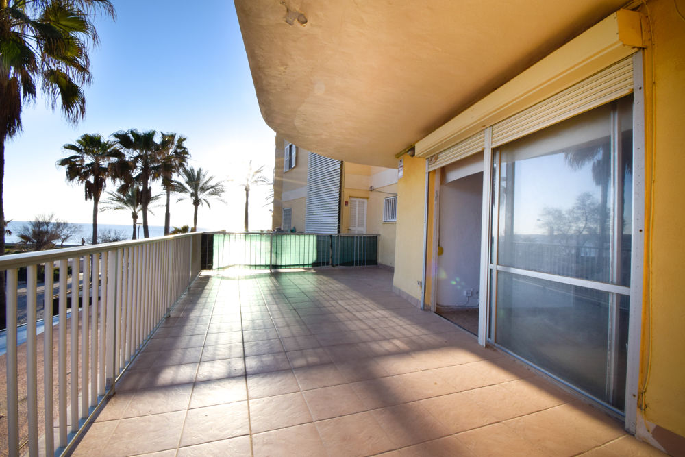 Wohnung mit Meerblick direkt an der Playa der Palma