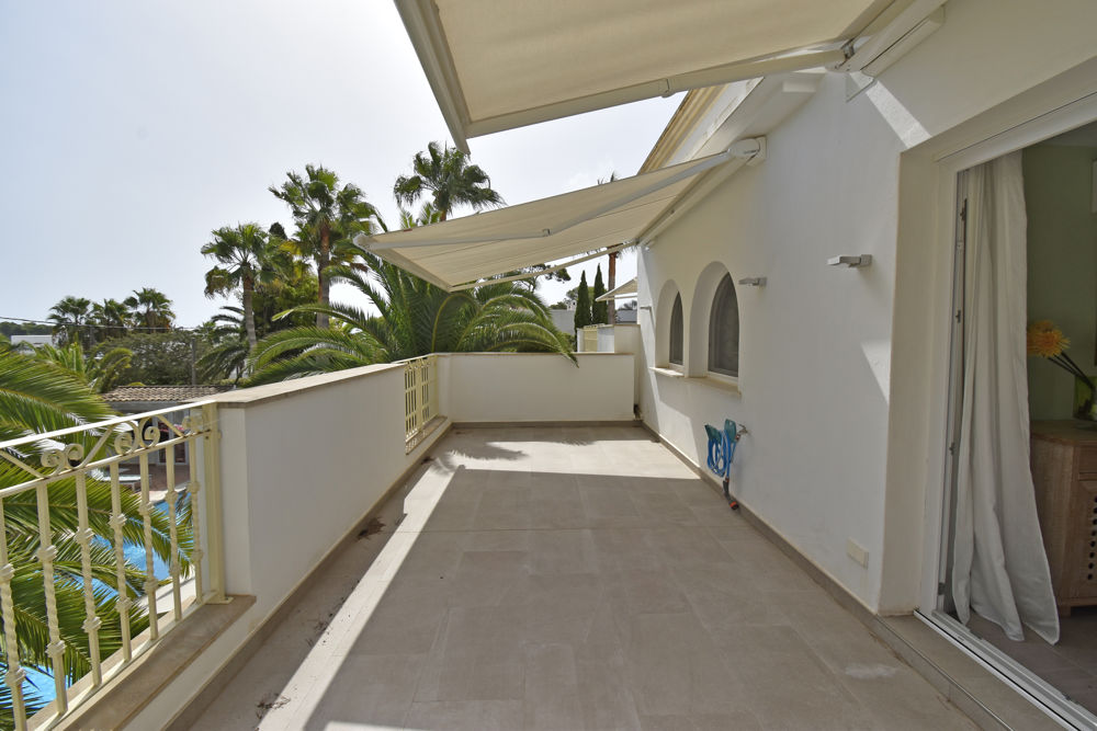 Luxuriöse Villa mit Gästehaus im Zentrum von Cala d'Or