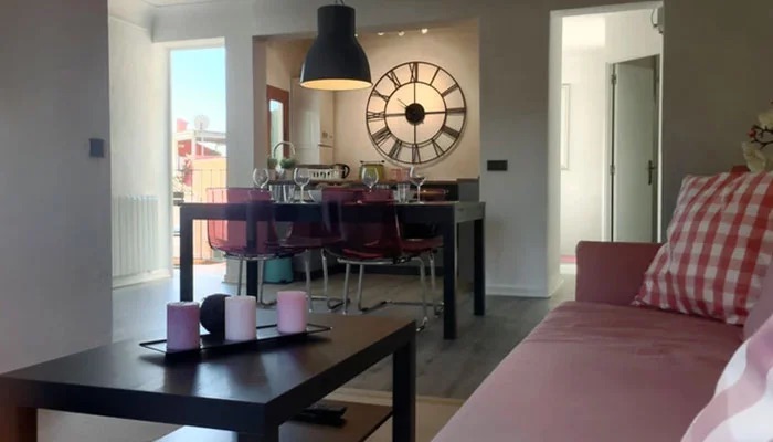 Apartment with sea views for rent in Portixol