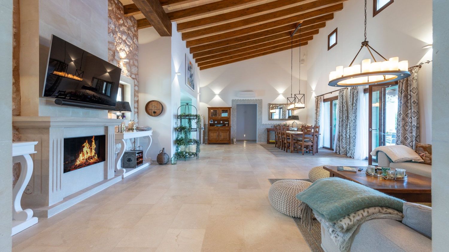 Luxurious finca with olive plantation and vineyard in Porreres