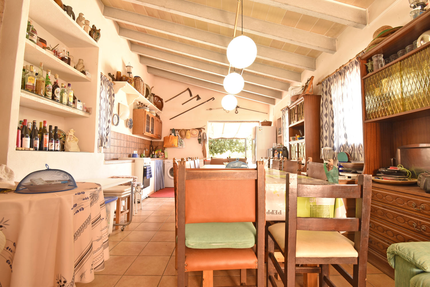 Finca de estilo mallorquín con piscina de agua salada en Felanitx