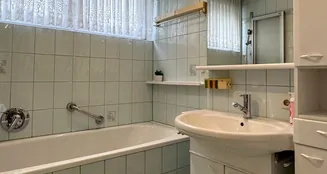 von_poll_real_estate_property_25151019_image_24