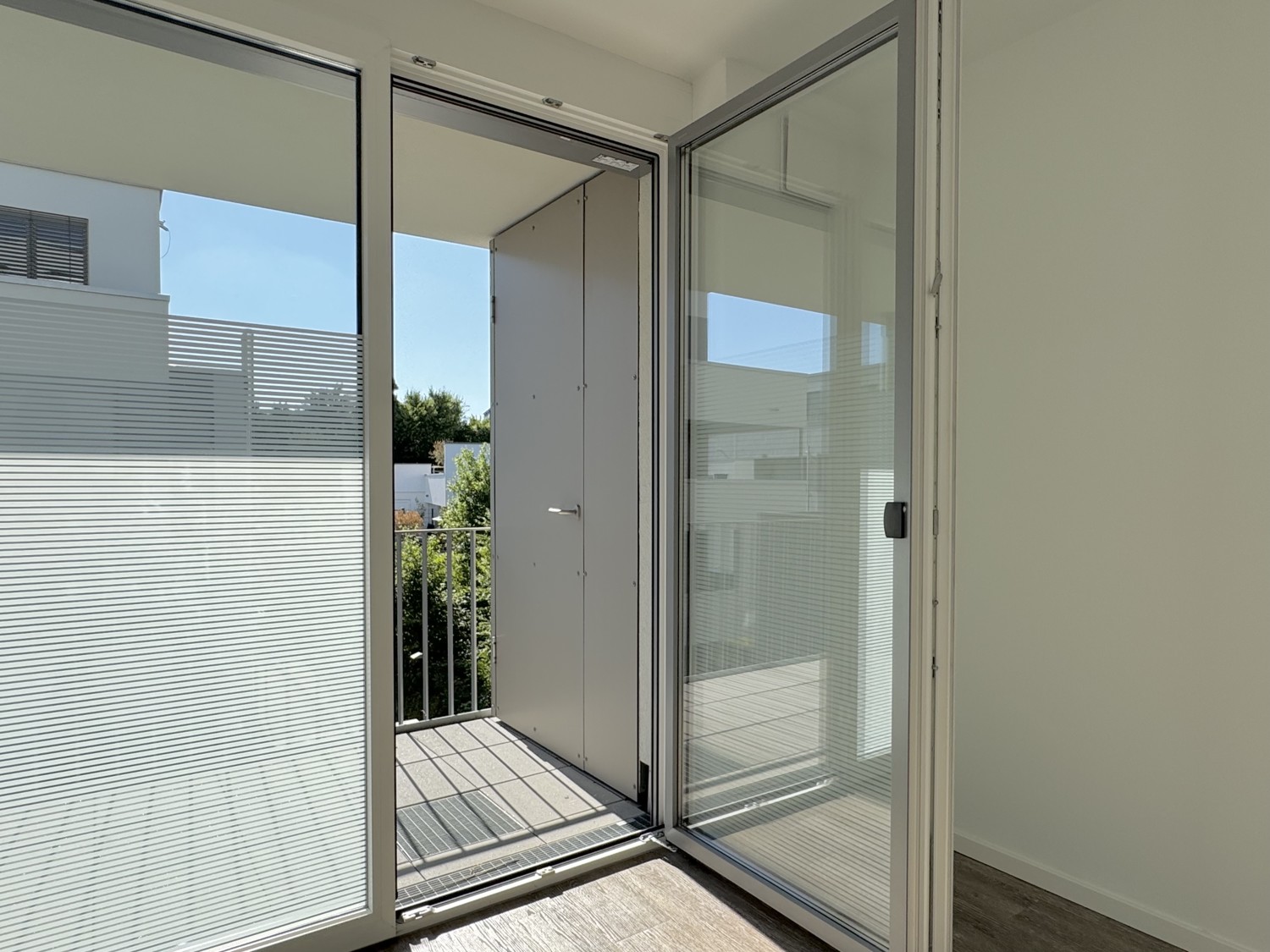 Schrank auf Balkon