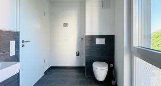 von_poll_real_estate_property_25151015_image_9