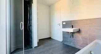 von_poll_real_estate_property_25151015_image_17