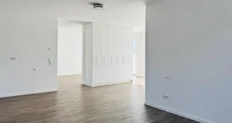 von_poll_real_estate_property_25151015_image_1