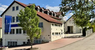 von_poll_real_estate_property_24151006_image_0