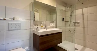 von_poll_real_estate_property_24151006_image_19