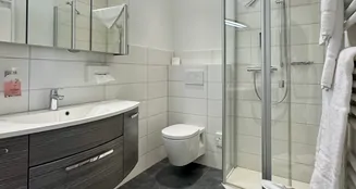 von_poll_real_estate_property_24151006_image_15