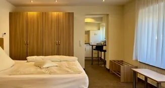 von_poll_real_estate_property_24151006_image_17