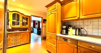 von_poll_real_estate_property_24151029_image_15