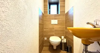 von_poll_real_estate_property_24151029_image_20