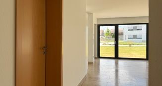 von_poll_real_estate_property_25151009_image_23