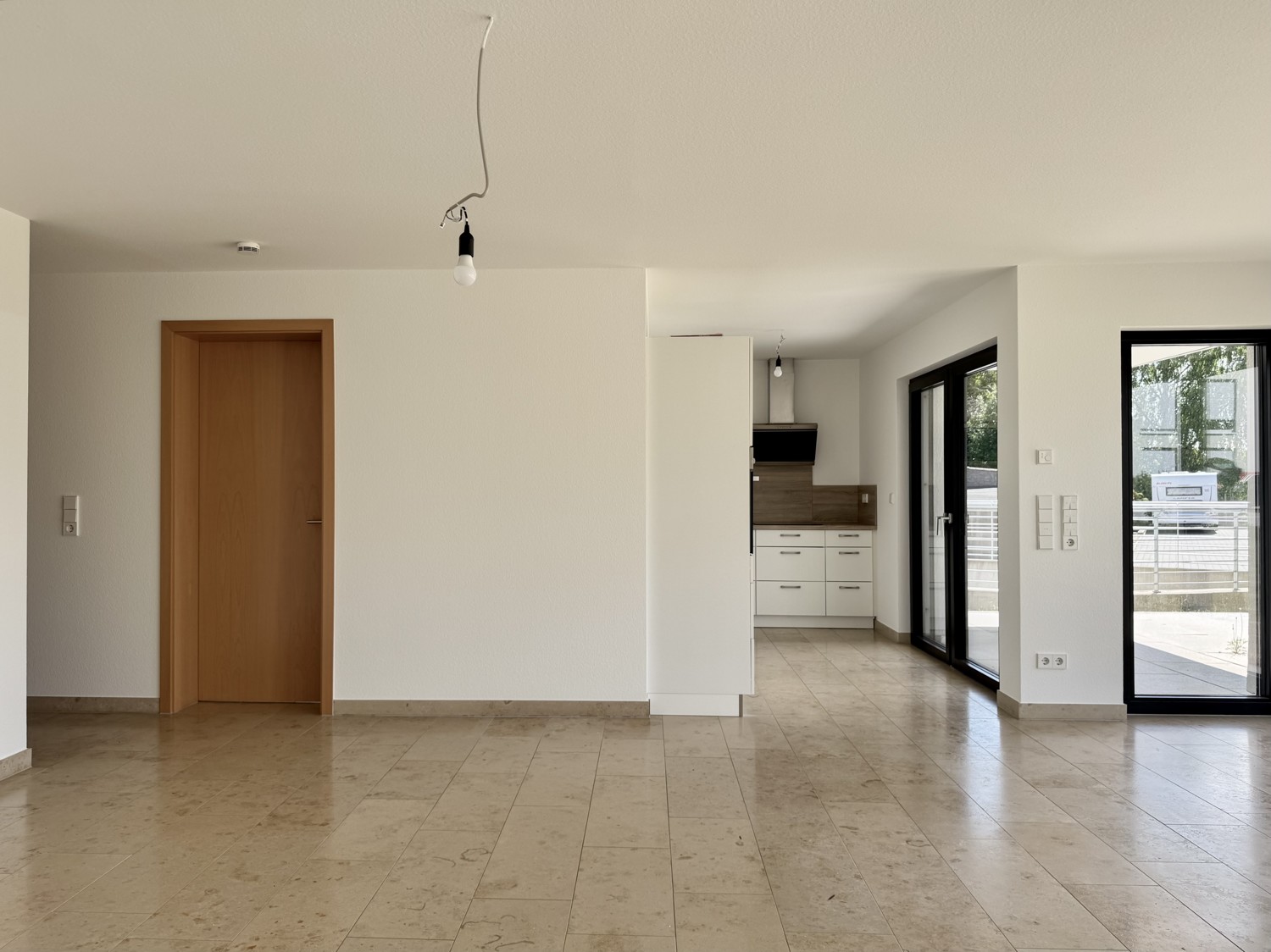 3-Zimmerwohnung im Erdgeschoss mit Terrasse und Tiefgarage, Aalen - Waldhausen