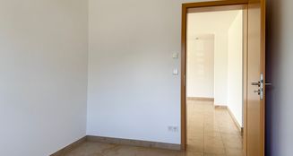 von_poll_real_estate_property_25151009_image_15