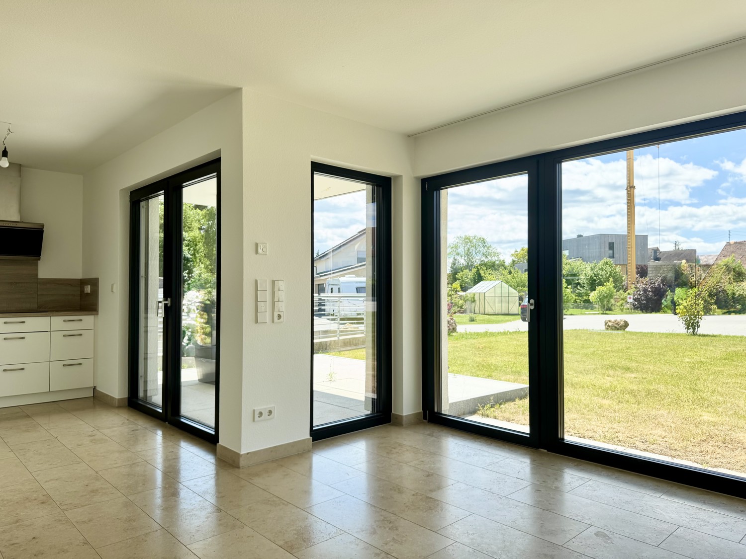 3-Zimmerwohnung im Erdgeschoss mit Terrasse und Tiefgarage, Aalen - Waldhausen