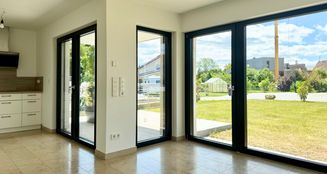 von_poll_real_estate_property_25151009_image_6