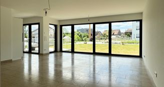 von_poll_real_estate_property_25151009_image_4