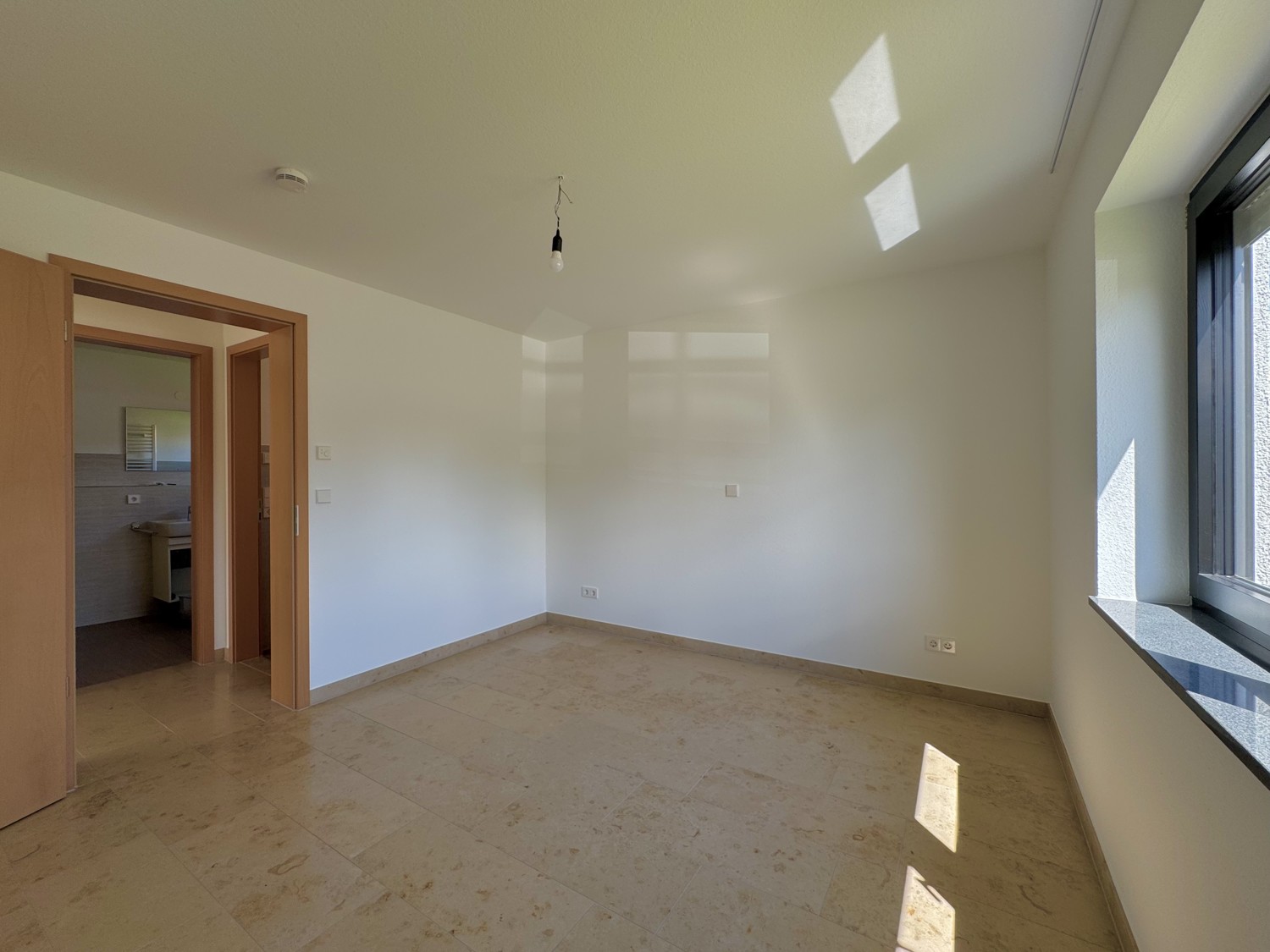3-Zimmerwohnung im Erdgeschoss mit Terrasse und Tiefgarage, Aalen - Waldhausen