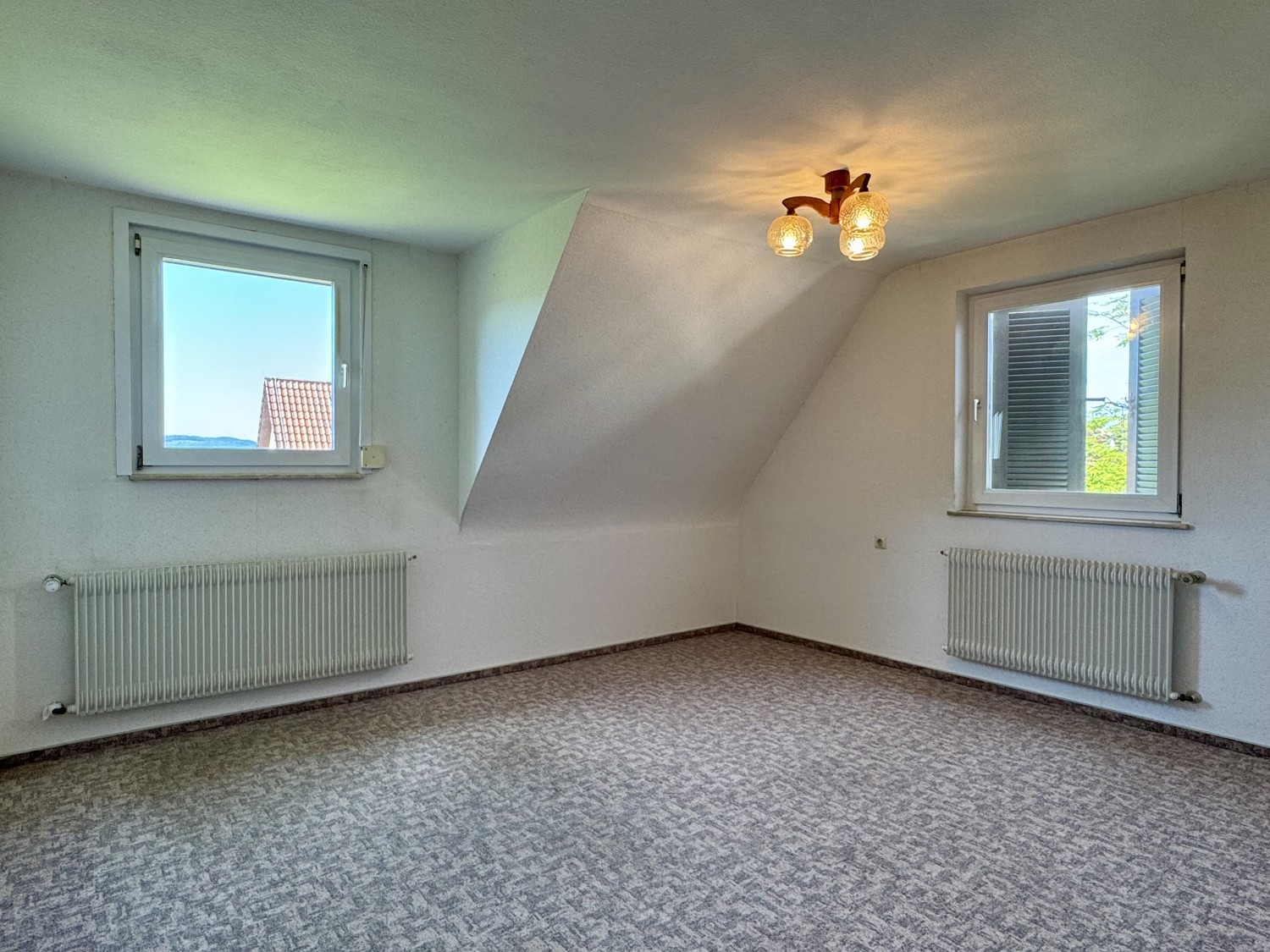 Traumhaus zu modernisieren, für 1 bis 2 Familien im Hüttfeld, Aalen