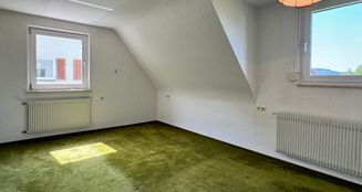 von_poll_real_estate_property_25151011_image_24
