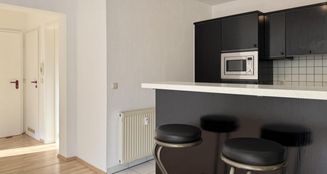 von_poll_real_estate_property_25151018_image_0