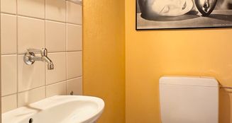 von_poll_real_estate_property_25151010_image_17