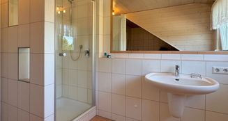 von_poll_real_estate_property_25151014_image_22