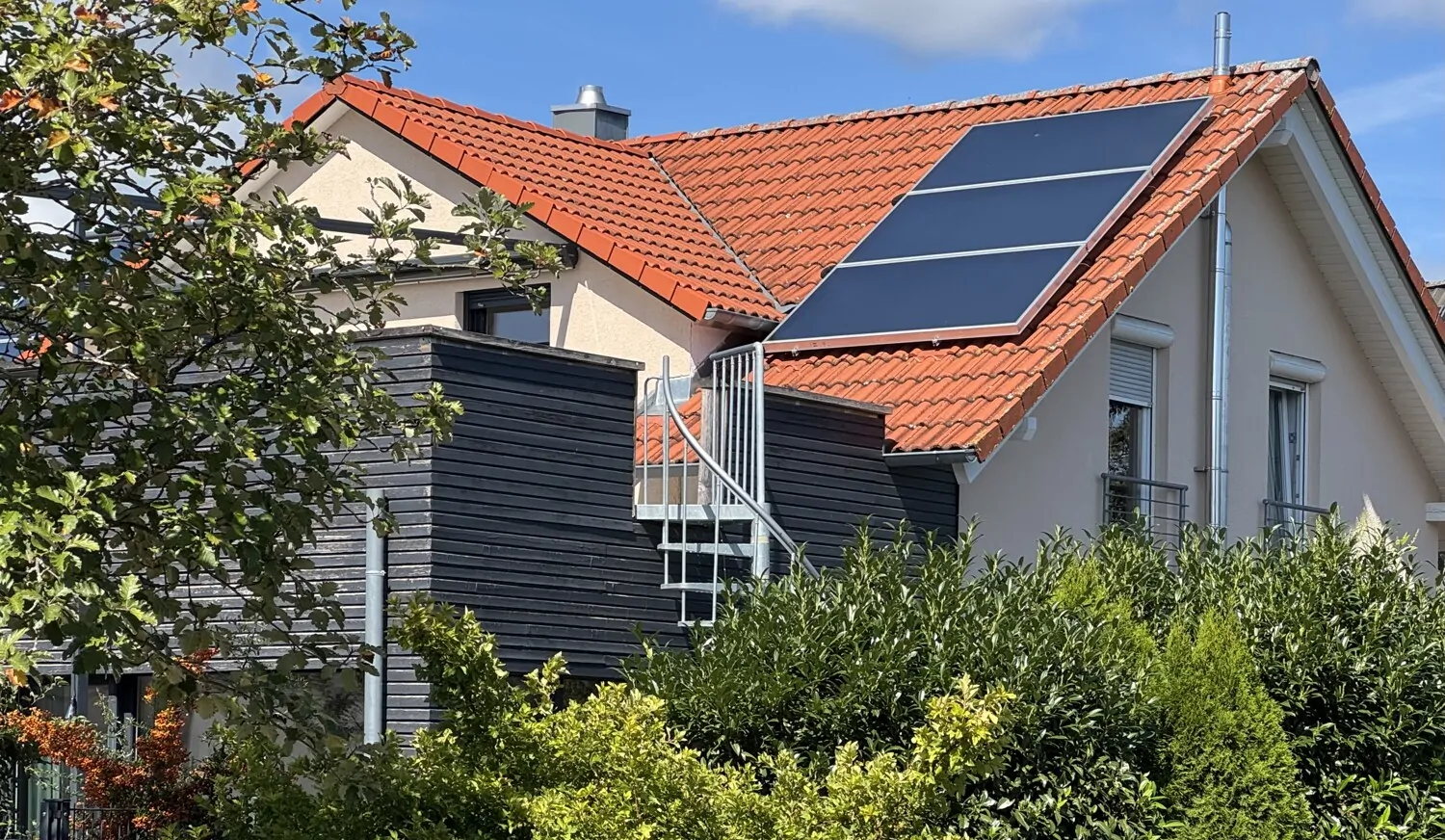 Großes Einfamilienhaus – perfekt für Familien mit Platzbedarf & Homeoffice